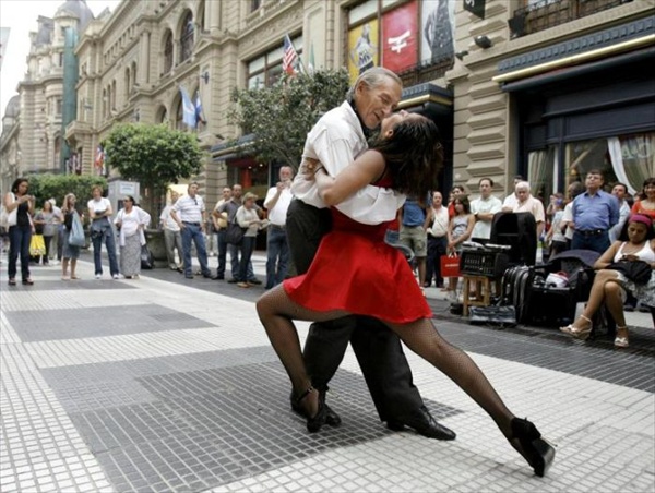 фестиваль танго в Буэнос-Айрес