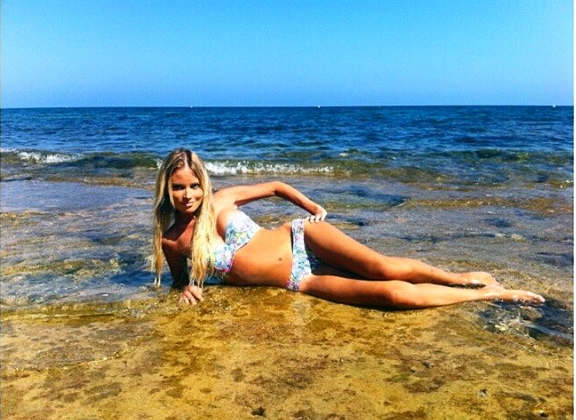 Дана Борисова в купальнике